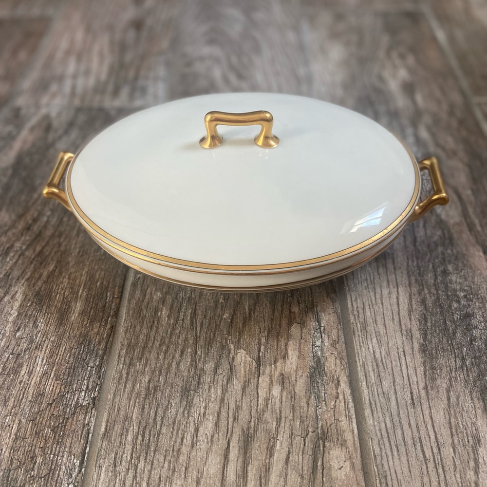 Theodore Haviland China casserole dish